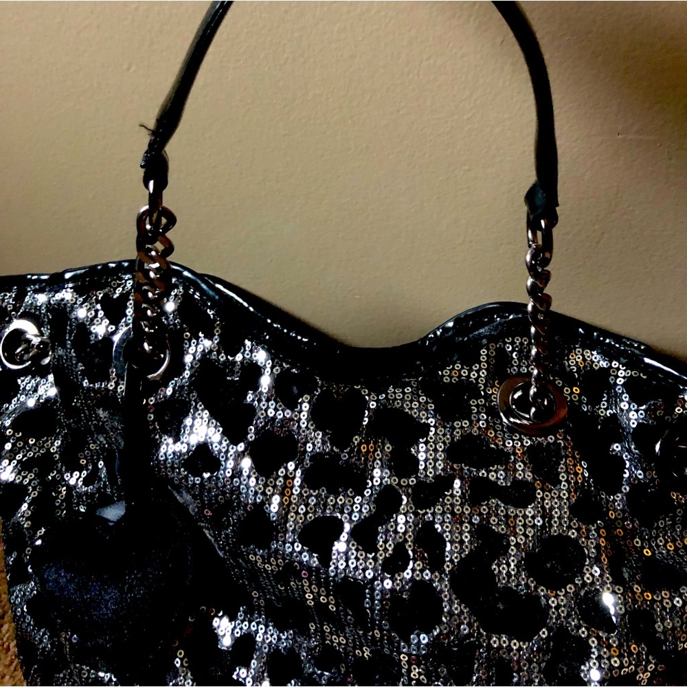 Betsey Johnson Black/silver glitter tote! Large
